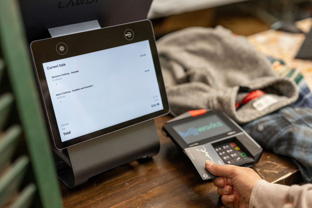 Employee Using Brijjworks POS